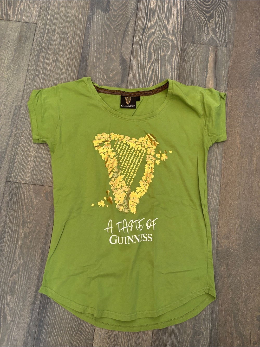 Guinness Green Short Sleeve Tee with gold Harp Graphic